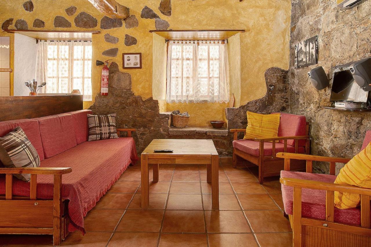 Casa Rural - Laendliches Haus, Pepita La De Las Flores Tejeda  Bagian luar foto