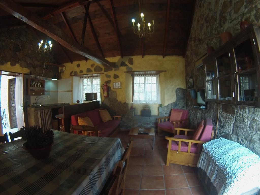 Casa Rural - Laendliches Haus, Pepita La De Las Flores Tejeda  Bagian luar foto