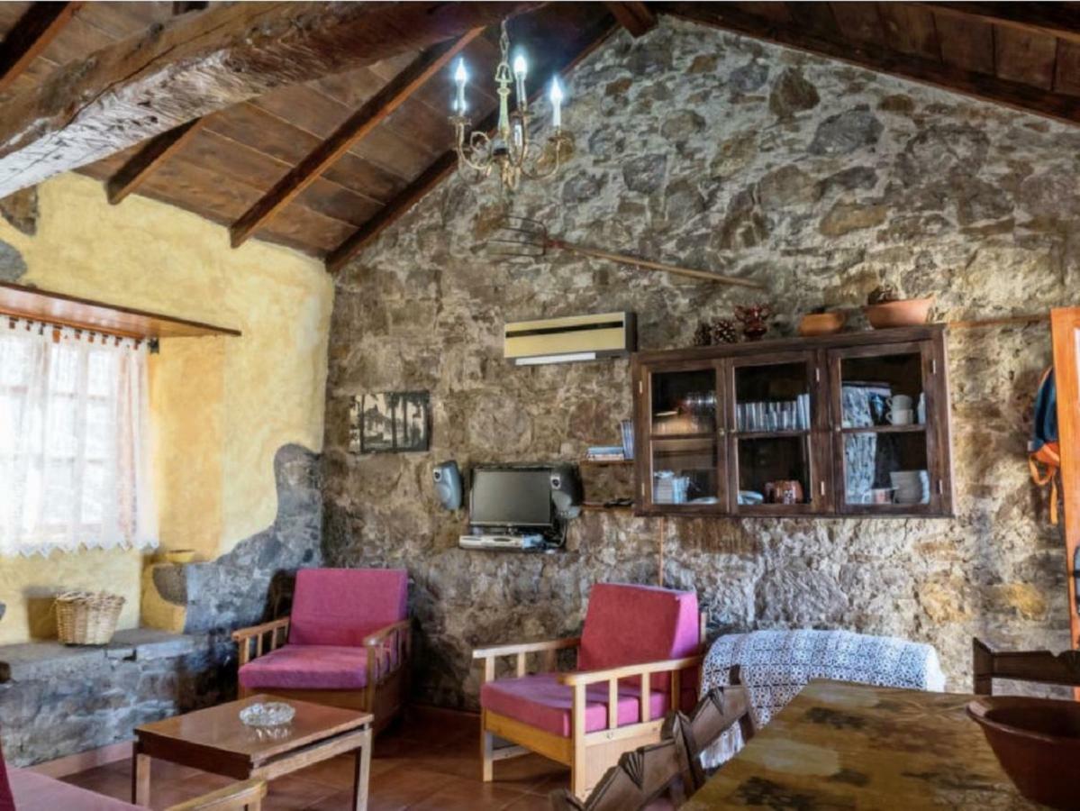 Casa Rural - Laendliches Haus, Pepita La De Las Flores Tejeda  Bagian luar foto