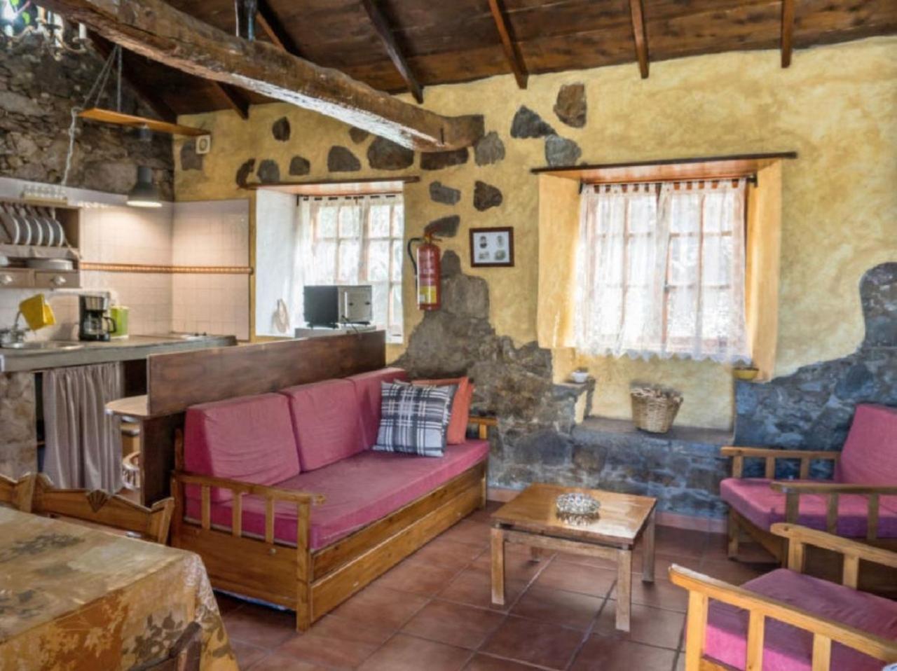Casa Rural - Laendliches Haus, Pepita La De Las Flores Tejeda  Bagian luar foto
